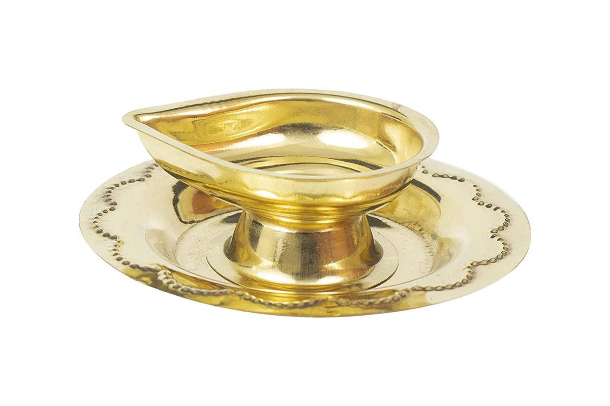 Traditional Brass Handcrafted Diya/Deepak/Oil Lamp For Worship God (Golden) - Walgrow.com