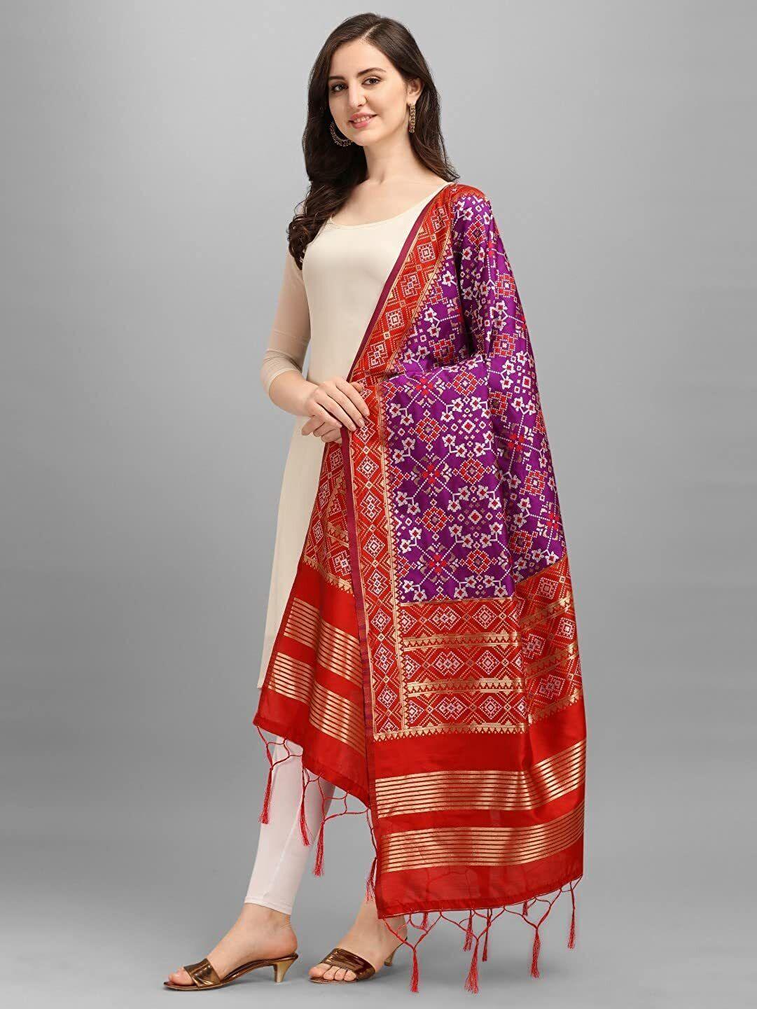 Zindwear Women's Floral Design Woven Silk Blend Dupatta/Chunni/Scarf (Red and Purple) - Walgrow.com